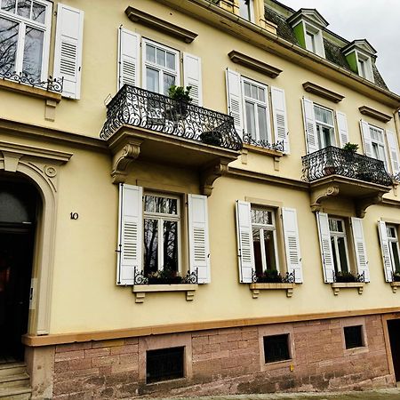 Schloss Apartment, Zentrum Баден-Баден Экстерьер фото